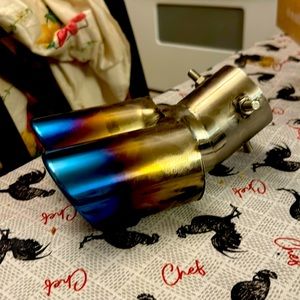Selling exhaust tips, brand new, never been used🏎️🏎️🏎️🚀🛫